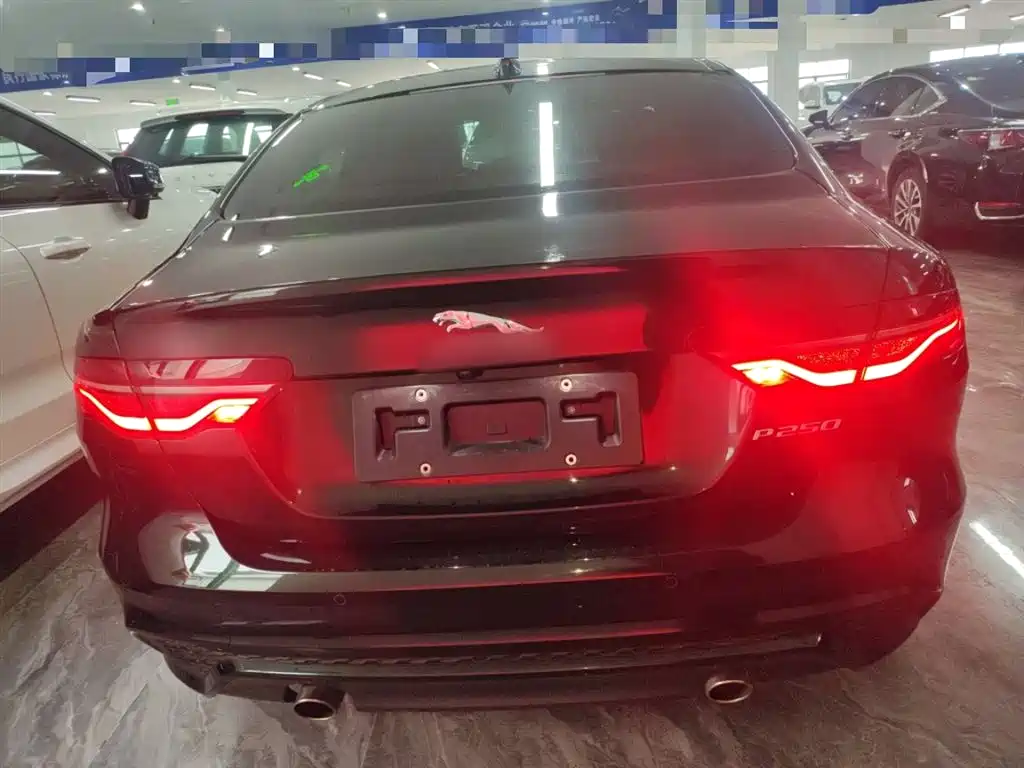 Jaguar XEL 2023 2.0T 250PS R-DYNAMIC S Advanced Sports Edition купить на сайте DeffCars