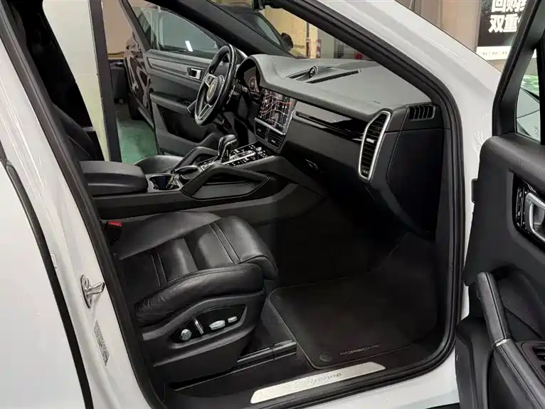 Cayenne 2019 Cayenne Coupé 3.0T купить на сайте DeffCars