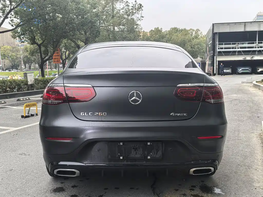 Mercedes-Benz GLC Coupe 2021 GLC 260 4MATIC Coupe SUV купить на сайте DeffCars