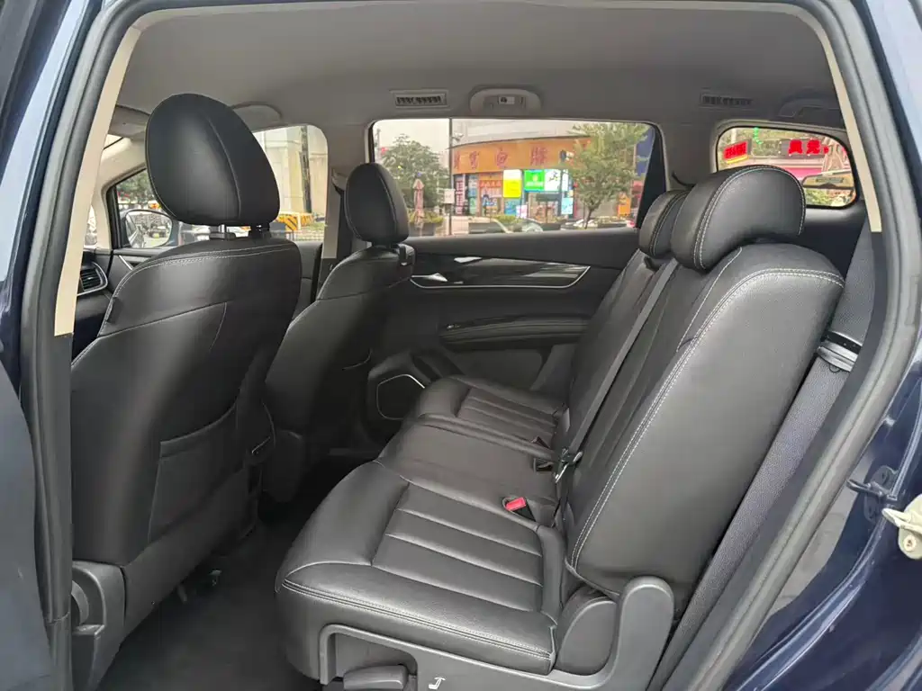 Song MAX 2018 1.5T automatic intelligent connected luxury model 6 seats купить на сайте DeffCars