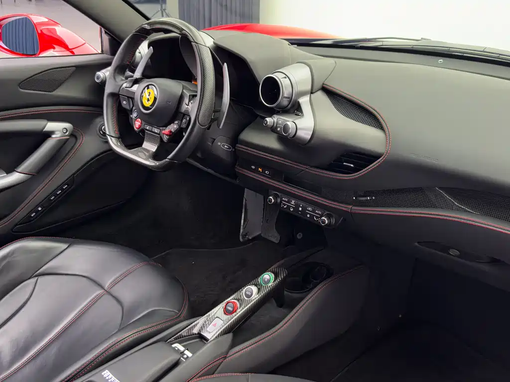 Ferrari F8 2019 Tributo 3.9T V8 купить на сайте DeffCars