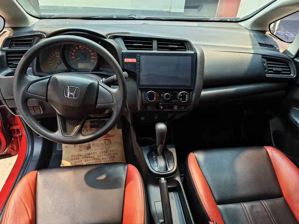 Fit 2016 1.5L LX CVT comfort model купить на сайте DeffCars