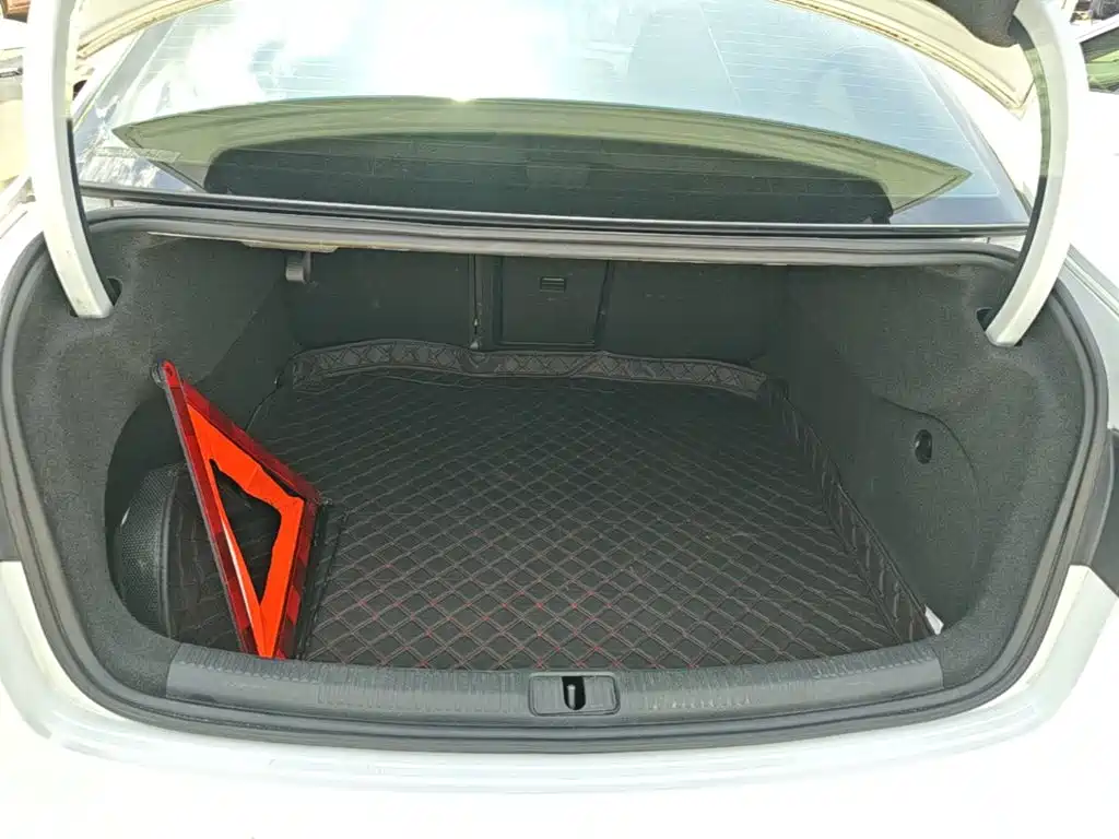 Audi A3 2014 Limousine 35 TFSI automatic comfort type купить на сайте DeffCars