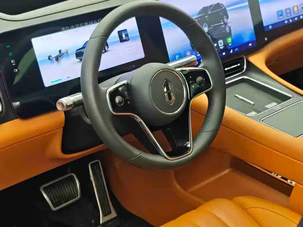 Wenjie M8 2025 extended range Max+ version 53.4kWh 5-seater version купить на сайте DeffCars