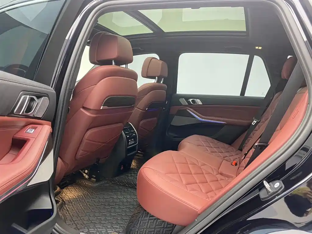 BMW X5 2022 facelift xDrive 40Li M sports package купить на сайте DeffCars