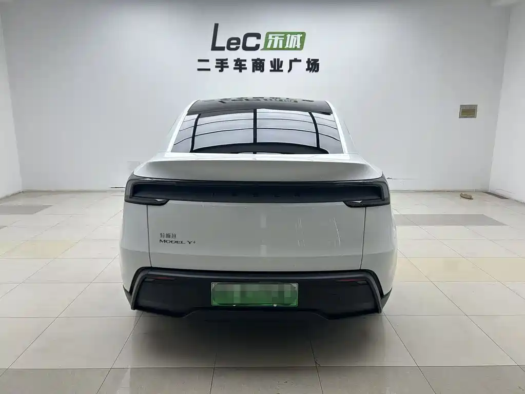 Model Y 2025 facelift, long-range all-wheel drive version купить на сайте DeffCars
