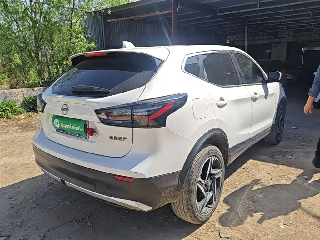 Qashqai 2025 Honor 2.0L CVT XV+ Leading Edition купить на сайте DeffCars