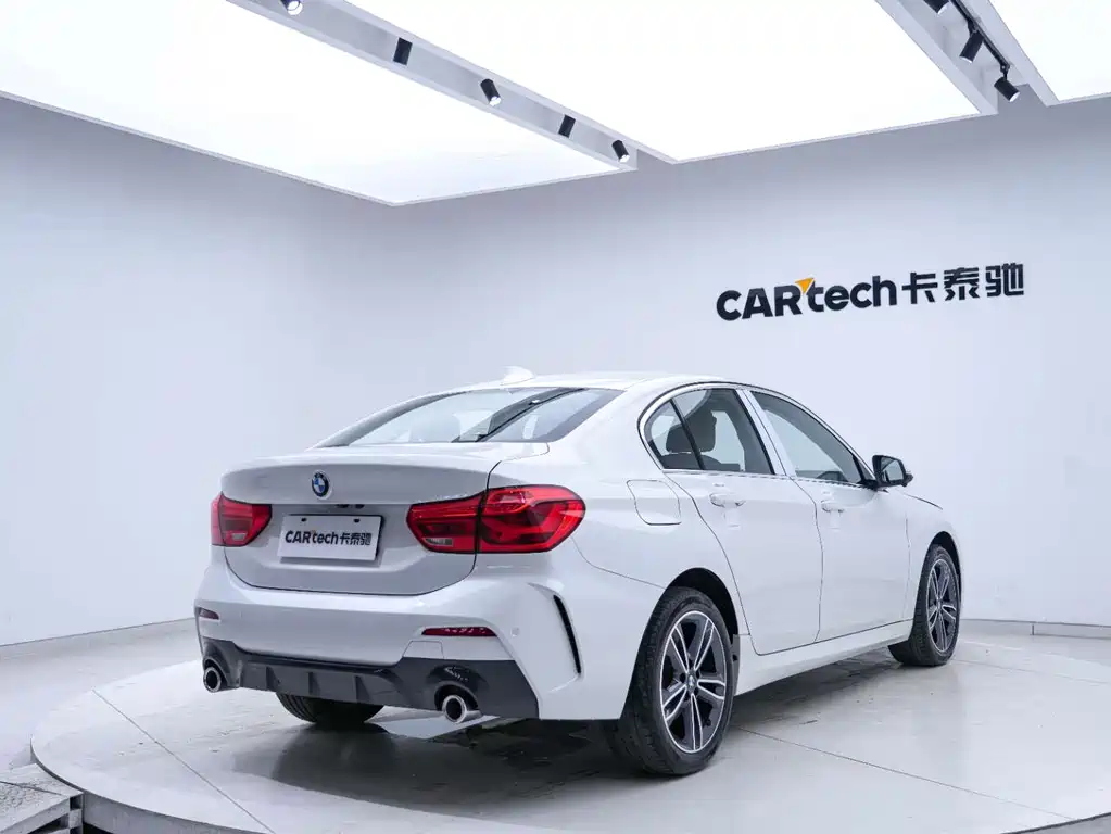BMW 1 Series 2023 120i M Sports Edition купить на сайте DeffCars