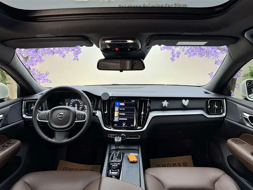 Volvo S60 2021 T4 Zhiyi Luxury Edition купить на сайте DeffCars