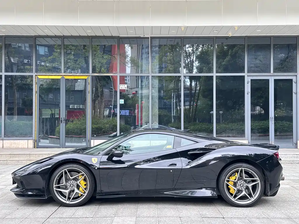 Ferrari F8 2019 Tributo 3.9T V8 купить на сайте DeffCars