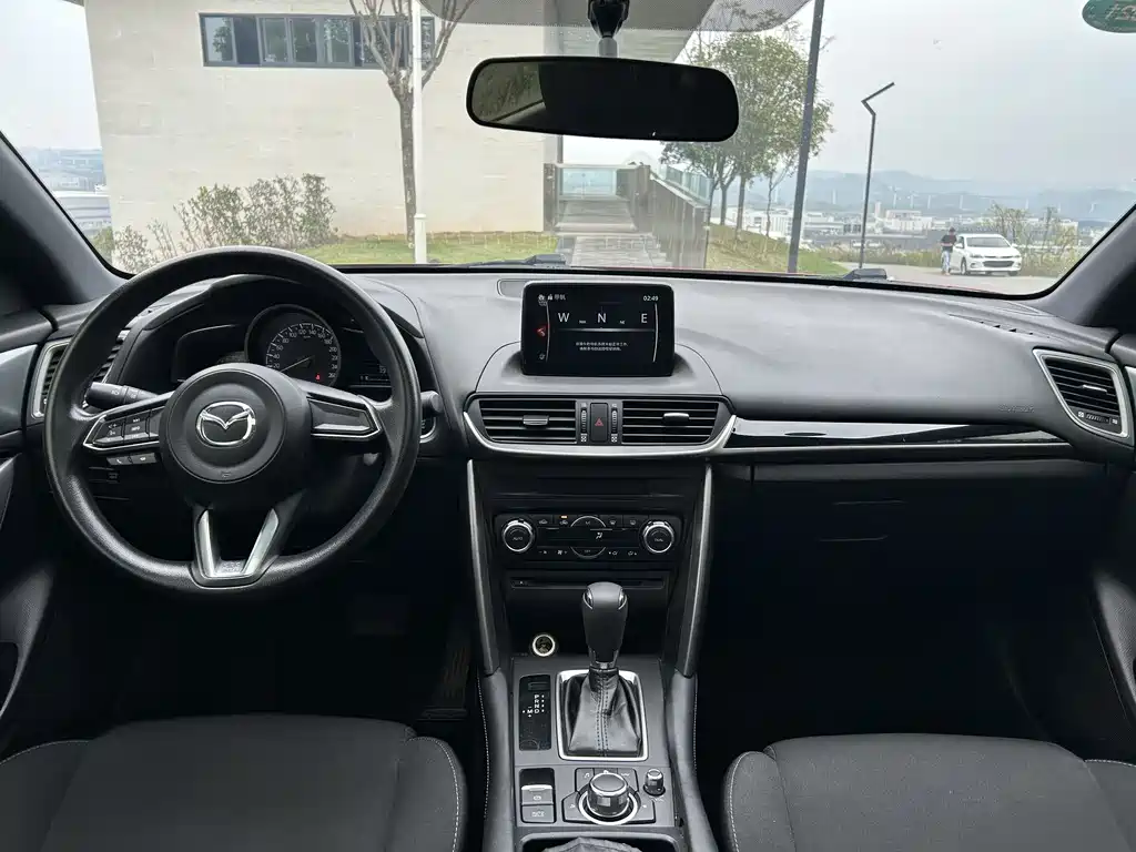 Mazda CX-4 2018 2.0L automatic 2WD Blue Sky Exploration Edition National V купить на сайте DeffCars