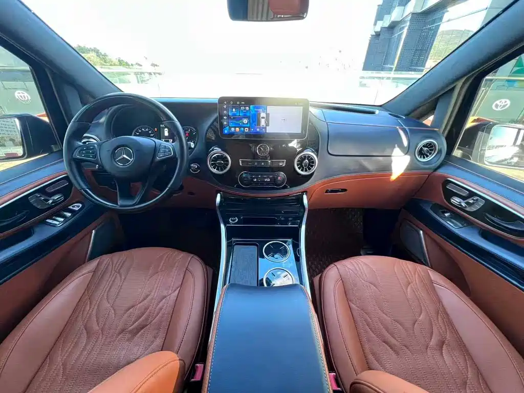 Vito 2023 2.0T Elite Edition 7 seats купить на сайте DeffCars