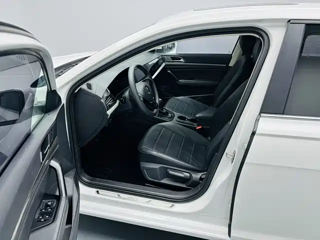 Lavida 2022 1.5L automatic comfort version купить на сайте DeffCars