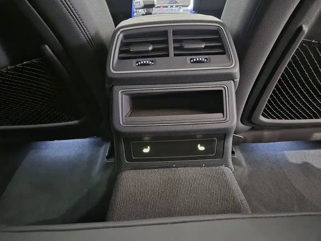 Audi A6 imported 2022 allroad quattro explorer 55 TFSI exclusive off-road model купить на сайте DeffCars