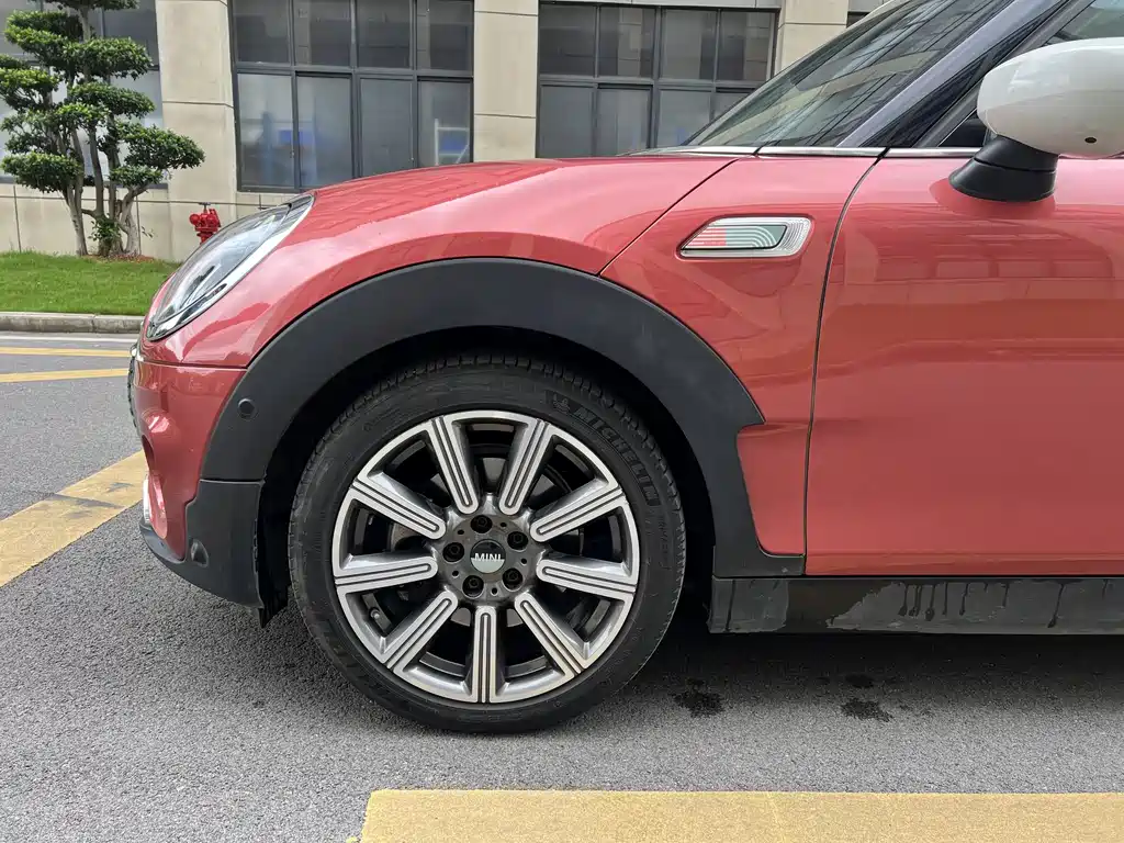 MINI CLUBMAN 2022 2.0T COOPER S купить на сайте DeffCars