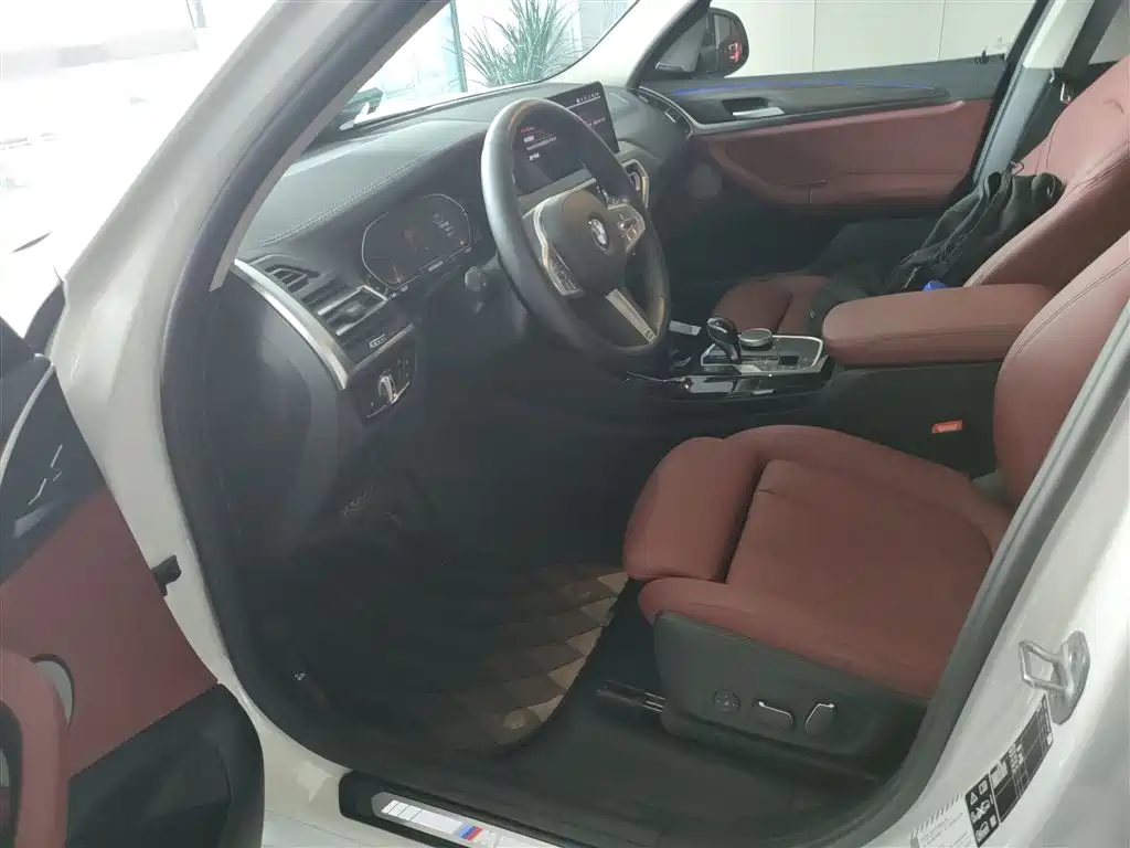 BMW X3 2023 Facelift xDrive30i Leading M Night Package купить на сайте DeffCars