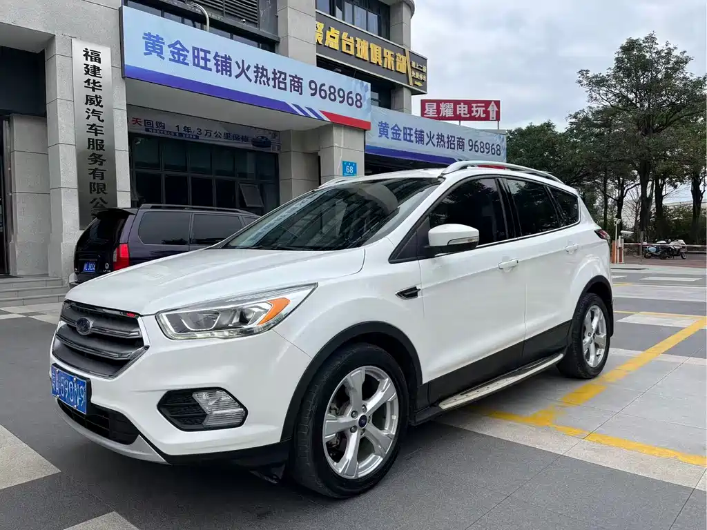 Escape 2018 EcoBoost 180 two-wheel drive platinum airfoil купить на сайте DeffCars