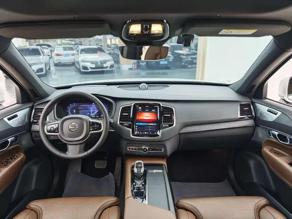 Volvo XC90 2023 B6 Zhiya Luxury Edition 7 seats купить на сайте DeffCars