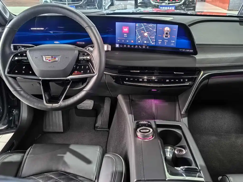 Cadillac CT6 2023 28T Platinum Type купить на сайте DeffCars