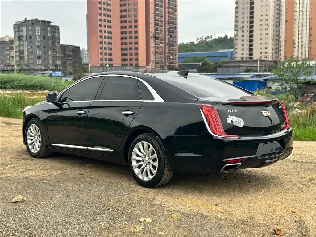 Cadillac XTS 2018 28T Elite купить на сайте DeffCars