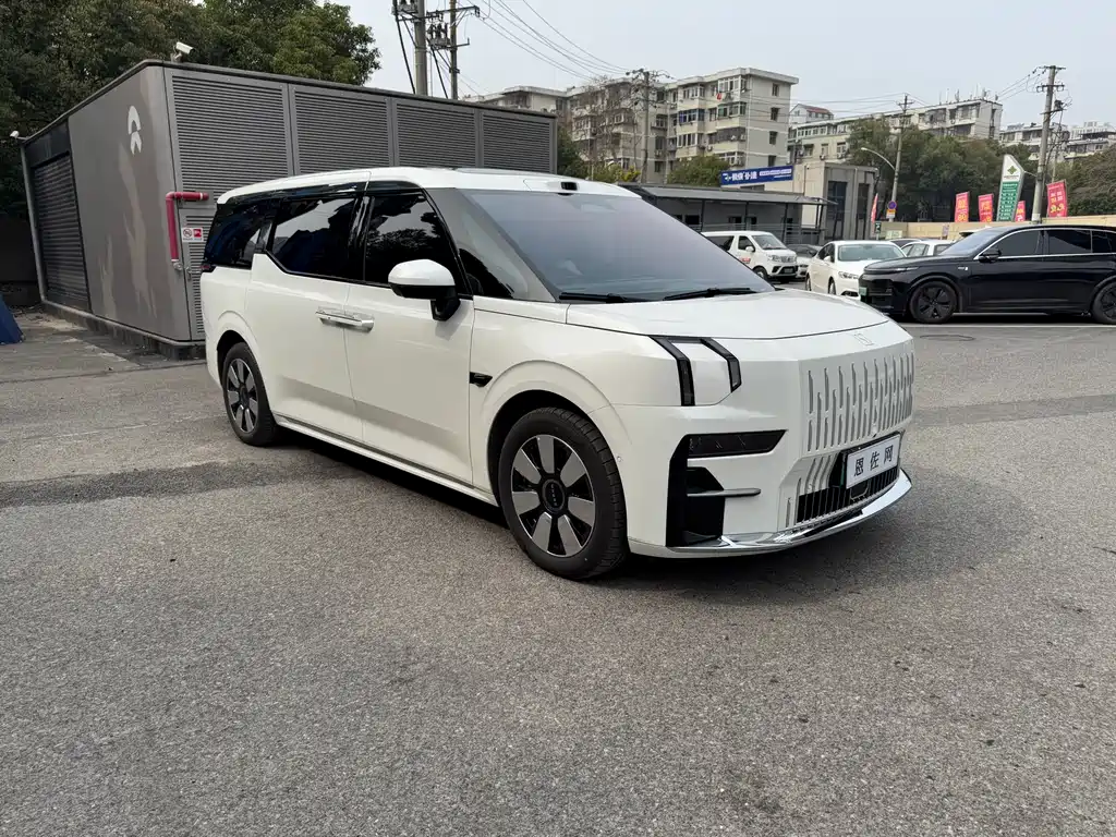 Jikrypton 009 2024 six-seat executive version four-wheel drive 108kWh купить на сайте DeffCars