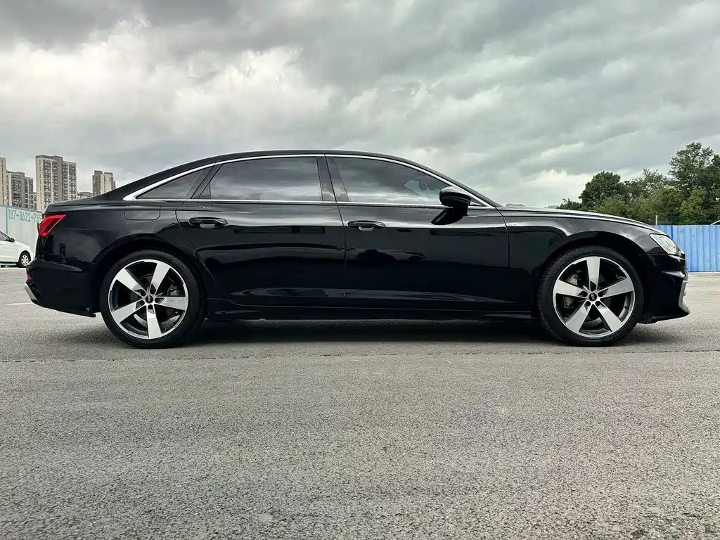 Audi A6L 2023 40 TFSI Luxury Dynamic Edition купить на сайте DeffCars