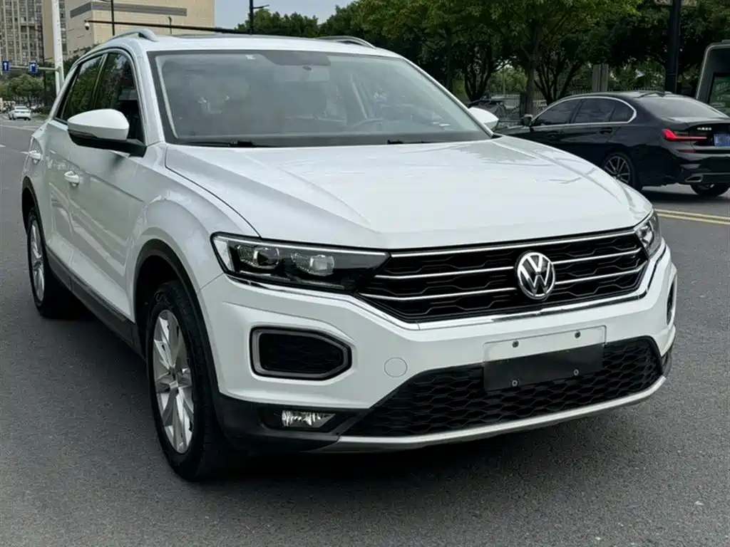 T-ROC 2020 230TSI DSG two-wheel drive aggressive model купить на сайте DeffCars