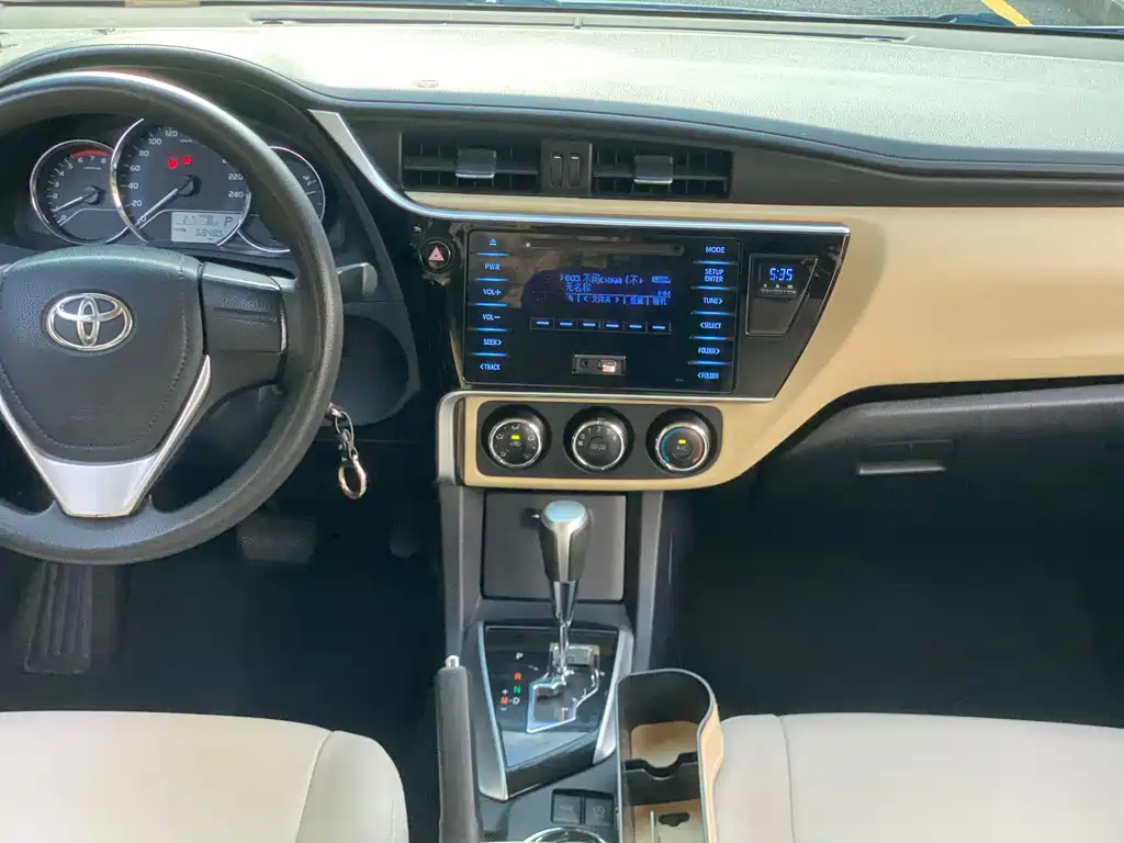Corolla 2017 facelift 1.2T S-CVT GL купить на сайте DeffCars