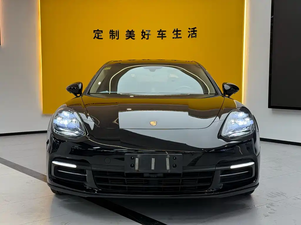 Panamera 2017 Panamera 4 Executive Extended Edition 3.0T купить на сайте DeffCars