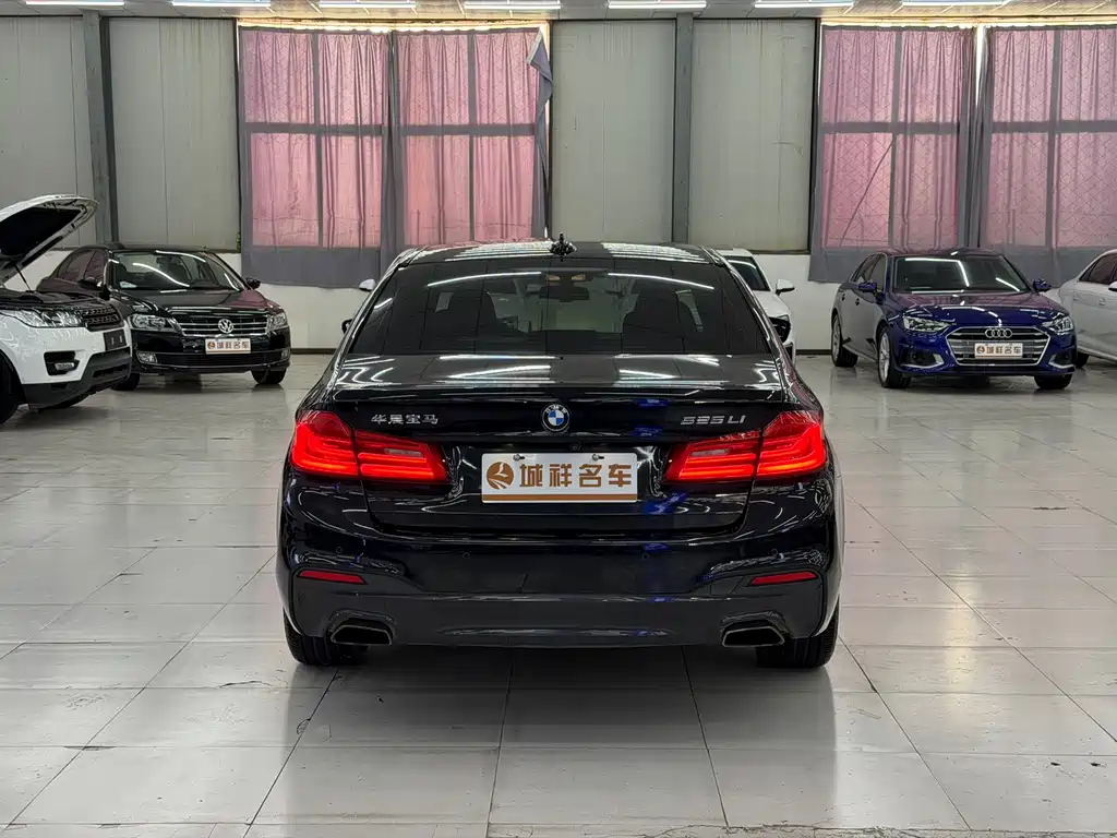 BMW 5 Series 2018 525Li M Sports Package купить на сайте DeffCars