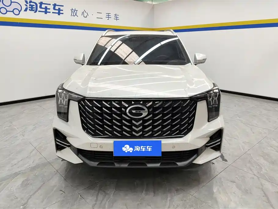Trumpchi GS8 2022 Pilot Series 2.0TGDI Two-wheel drive Premium Edition (seven seats) купить на сайте DeffCars