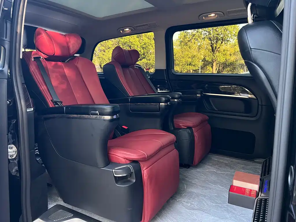 Mercedes-Benz V-Class 2018 V 260 Pilot Edition National VI купить на сайте DeffCars