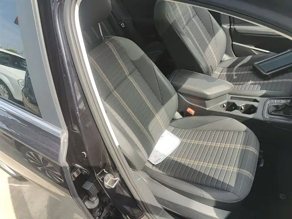 Lavida 2019 280TSI DSG Comfort Edition National VI купить на сайте DeffCars