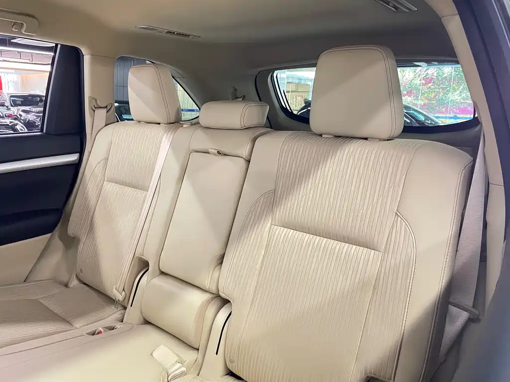 Highlander 2018 2.0T four-wheel drive elite version, 7 seats, National VI купить на сайте DeffCars