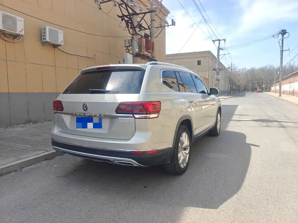 Touron 2017 530 V6 four-wheel drive supreme flagship version купить на сайте DeffCars
