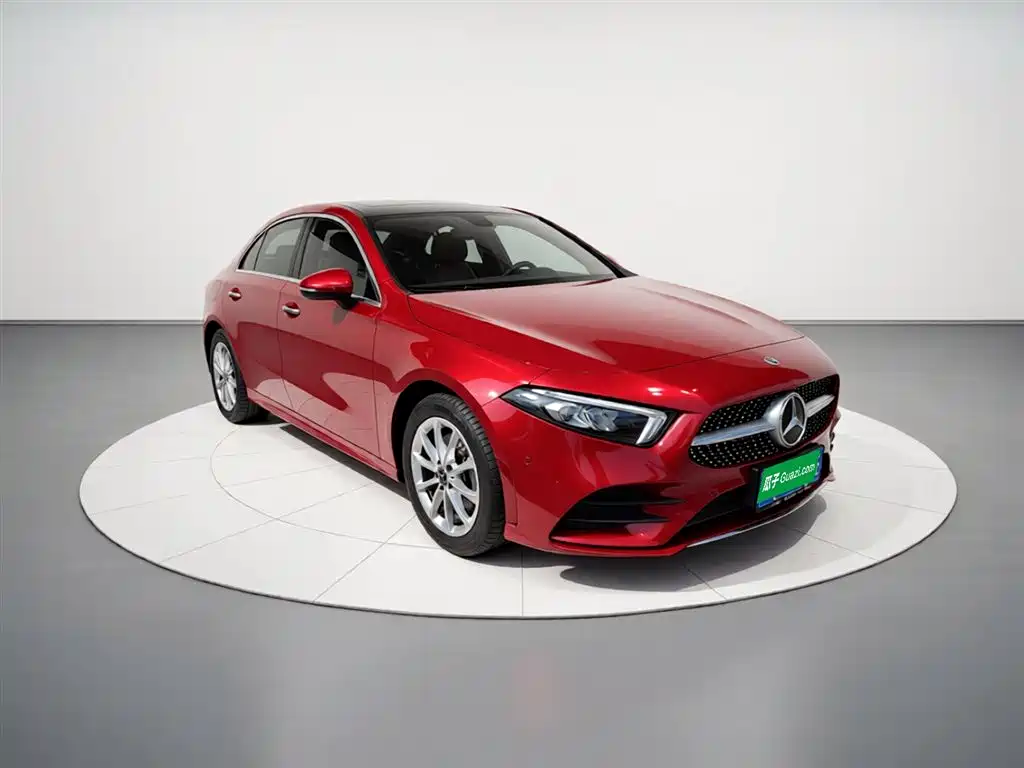 Mercedes-Benz A-Class 2022 A 200 L Sports Sedan Dynamic Type купить на сайте DeffCars