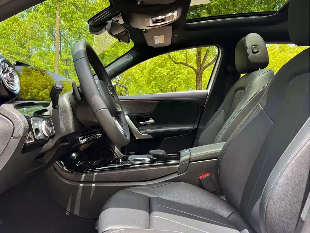 Mercedes-Benz A-Class 2023 A 200 L Fashion Model купить на сайте DeffCars