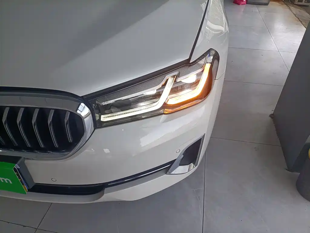 BMW 5 Series 2022 facelift 525Li luxury package купить на сайте DeffCars