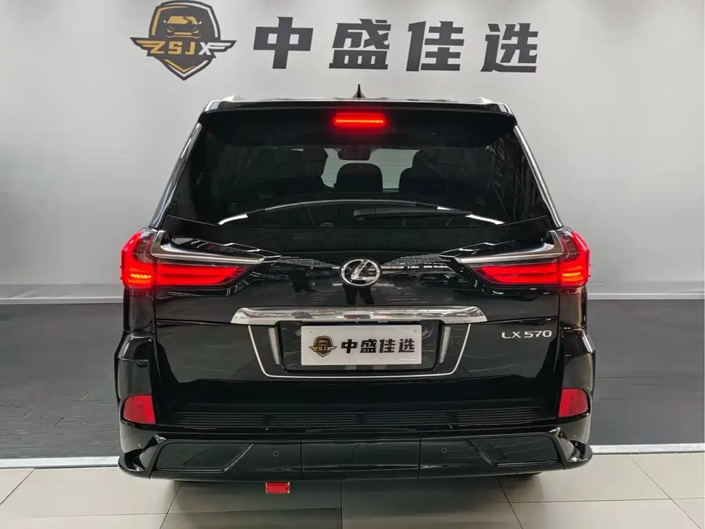Lexus LX 2019 570 Premium Luxury Edition купить на сайте DeffCars