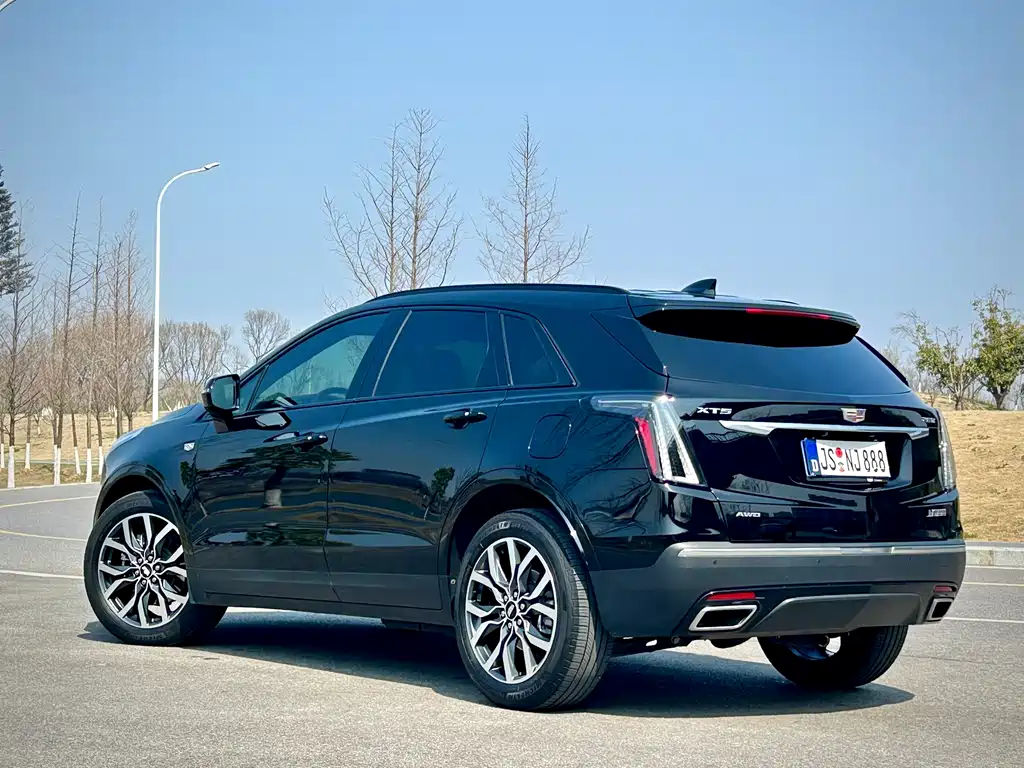 Cadillac XT5 2022 2.0T four-wheel drive luxury model (Hummingbird version) купить на сайте DeffCars