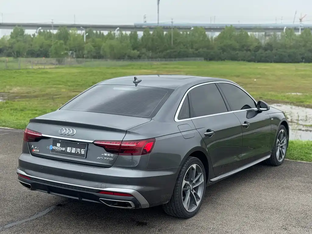 Audi A4L 2020 40 TFSI Fashionable and Dynamic купить на сайте DeffCars
