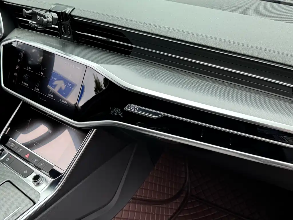 Audi A6L 2022 40 TFSI luxury and dynamic model купить на сайте DeffCars