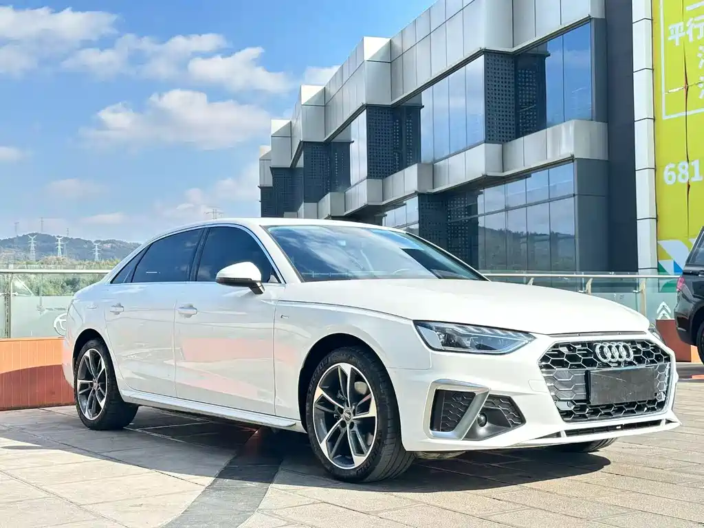 Audi A4L 2024 40 TFSI Fashionable and Dynamic купить на сайте DeffCars