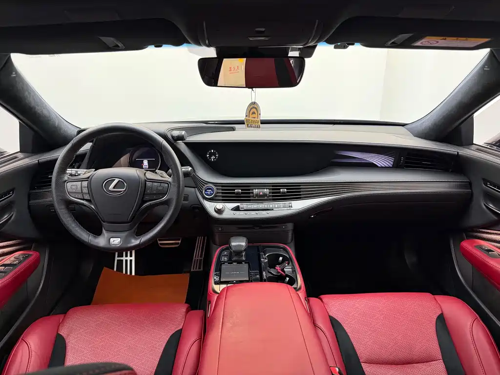 Lexus LS 2018 500h F SPORT National V купить на сайте DeffCars