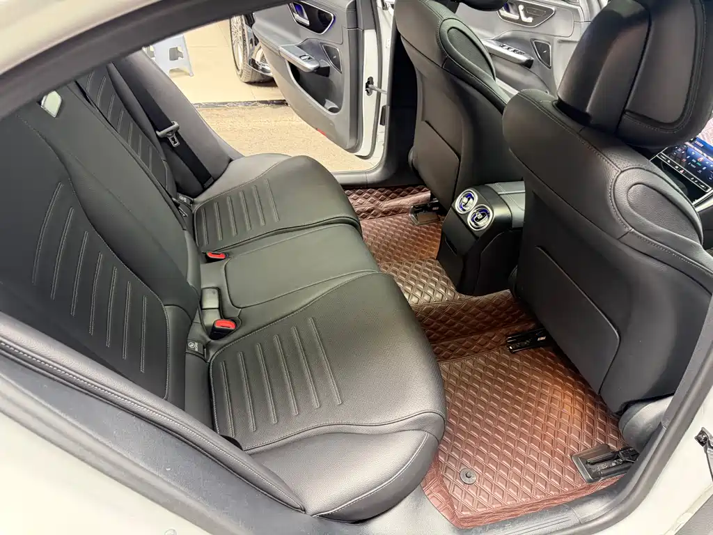 Mercedes-Benz C-Class 2023 C 260 L Sports Edition купить на сайте DeffCars