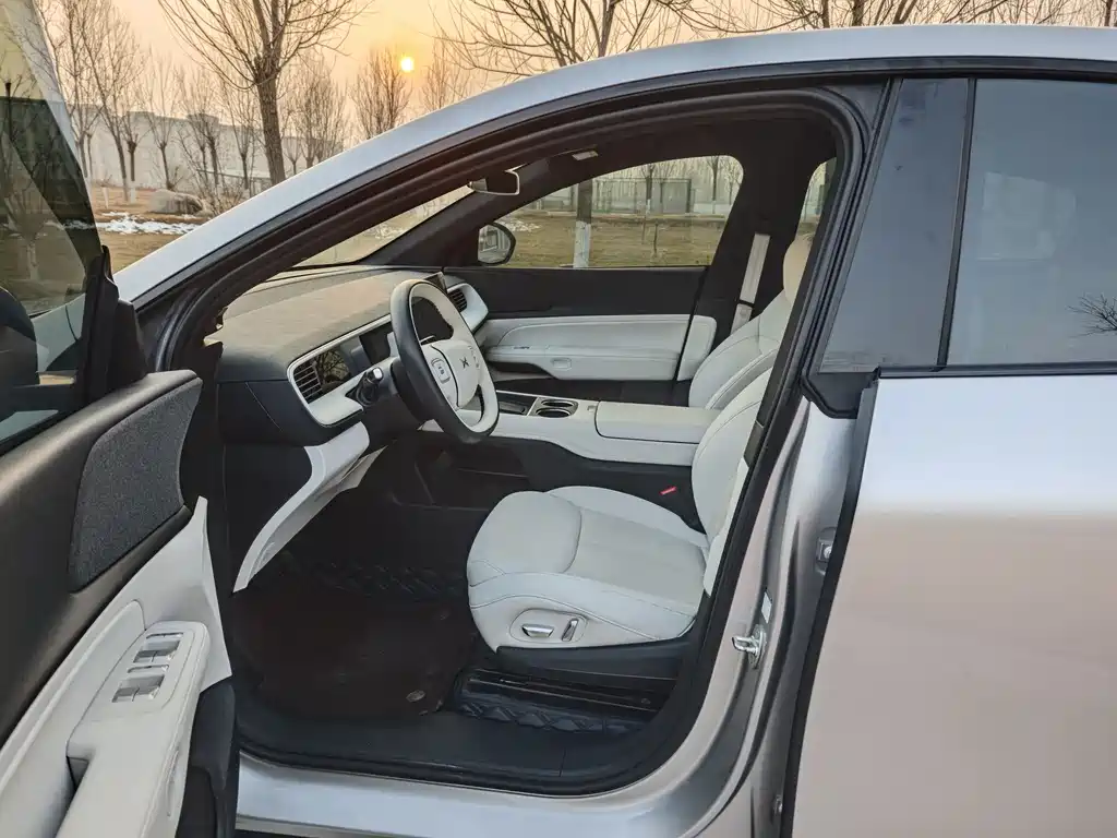 Xpeng G6 2023 model 580 long battery life Max купить на сайте DeffCars