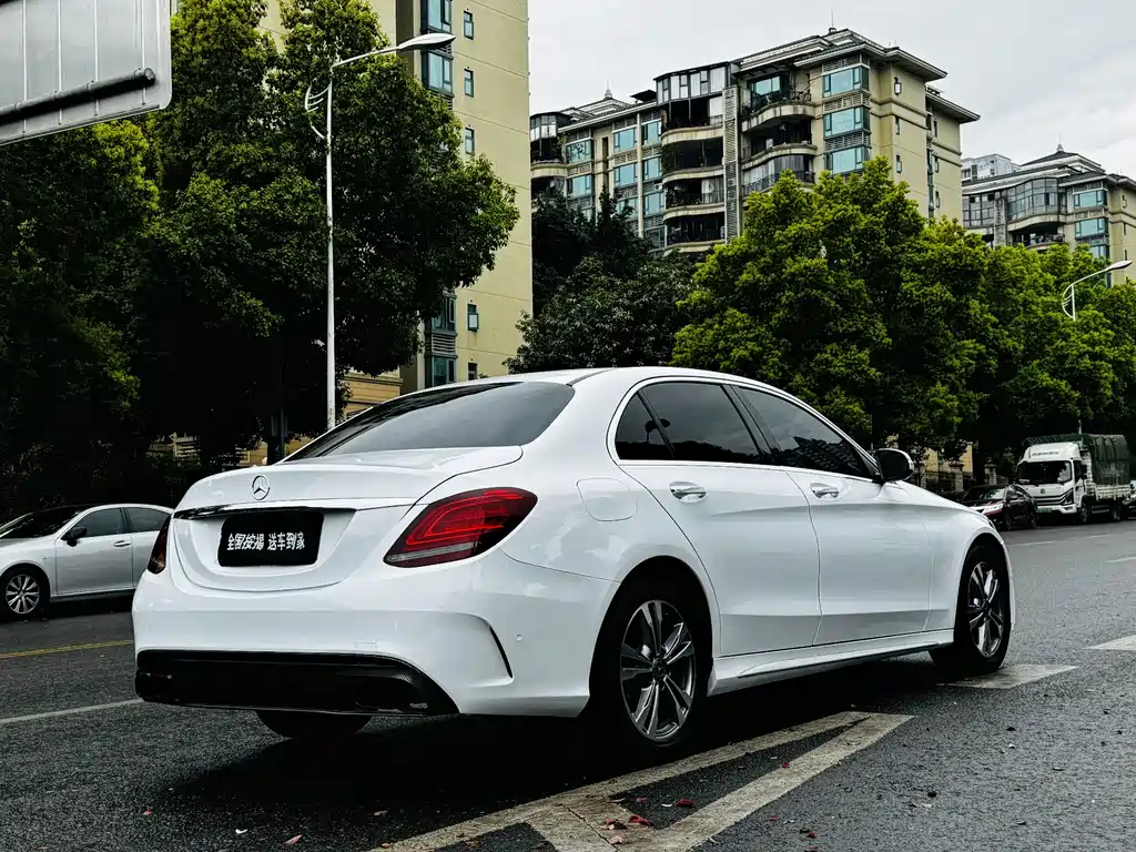 Mercedes-Benz C-Class 2020 C 200 L Fashionable Sports Edition купить на сайте DeffCars
