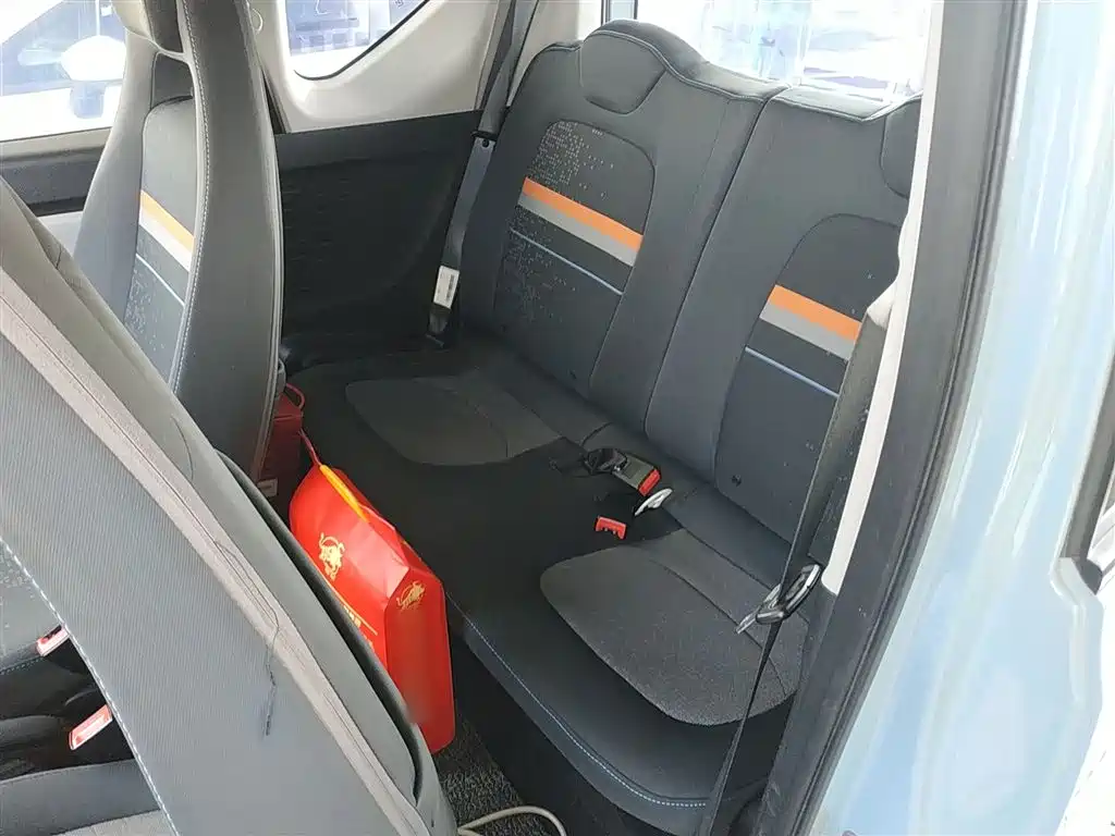 Hongguang MINIEV 2020 Free Model Lithium Iron Phosphate купить на сайте DeffCars