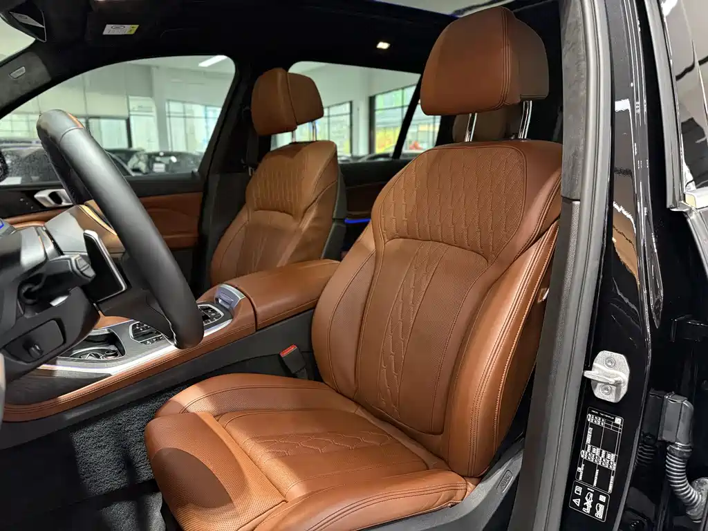 BMW X7 2021 xDrive40i Exclusive M Sports Package купить на сайте DeffCars