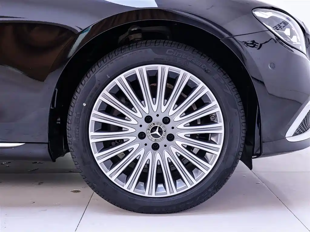 Mercedes-Benz E-Class 2022 Model 2 E 300 L Luxury Model купить на сайте DeffCars